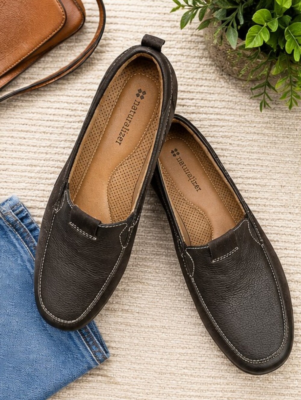 Naturalizer Size 11 Leather Suede Slip On Comfort Loafers Brown